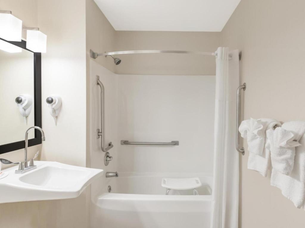 Super 8 By Wyndham - Albany Area Hotel Schenectady