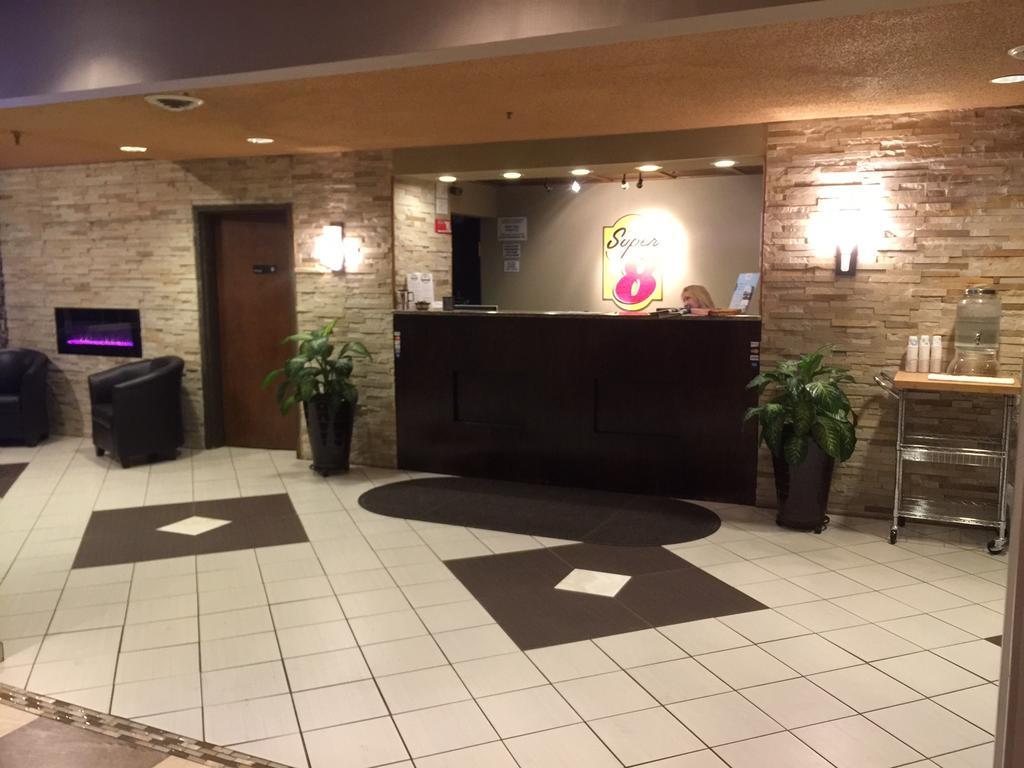 Super 8 By Wyndham - Albany Area 2*