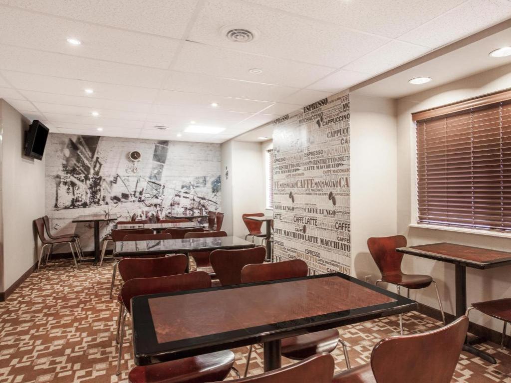 Super 8 By Wyndham - Albany Area Hotel